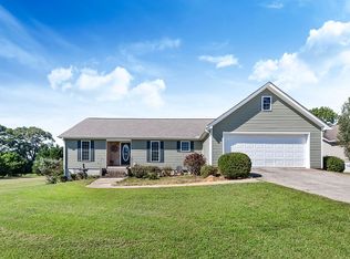 204 Jonaustin Way, Hartwell, GA 30643