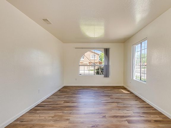5th image of 7557 E Navarro Ave