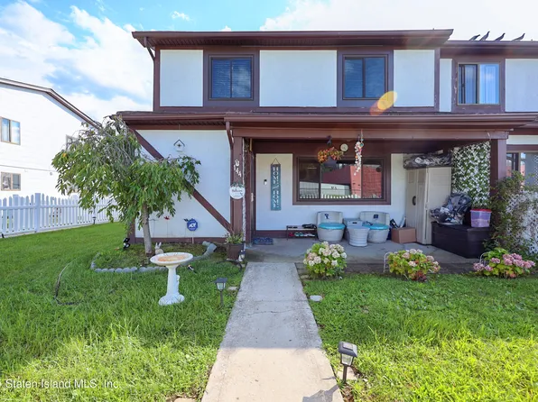 144 Parkview Loop, Staten Island, NY 10314