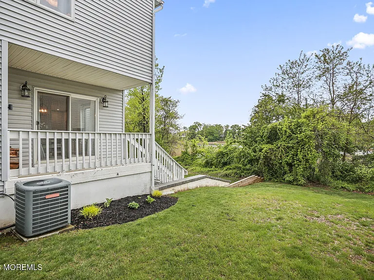 2 Oyster Creek Dr — Photo 38