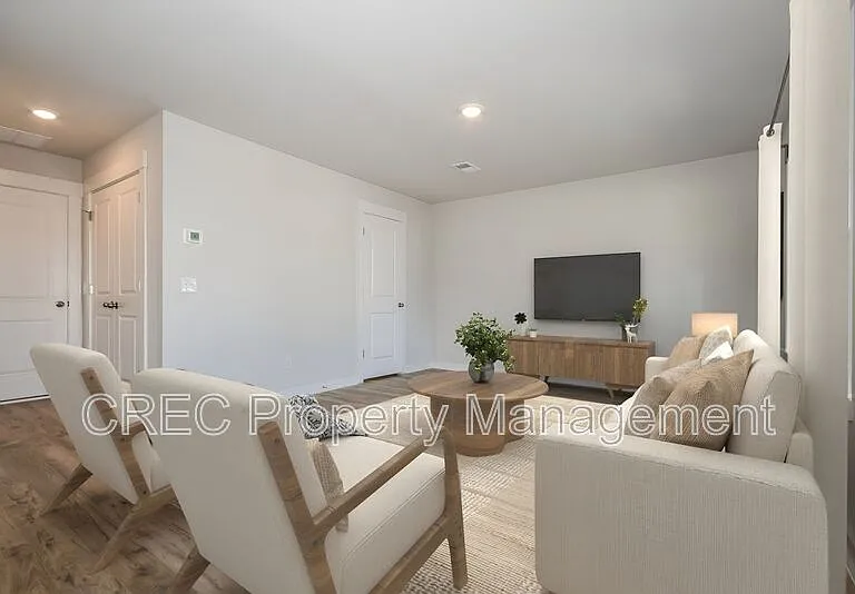 596 Scholar Way — Photo 5