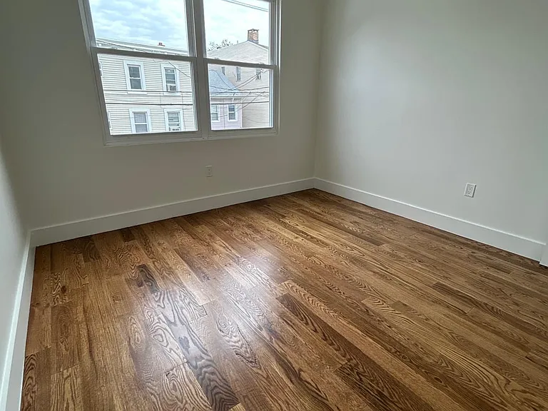 12 Elm St #2 — Photo 17