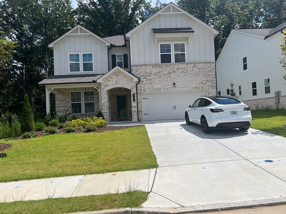 1st image of 3463 Hillyard Dr