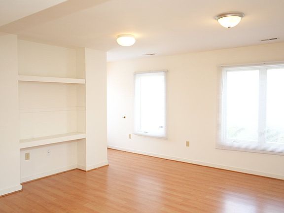 5th image of 2513 Plateau Rd APT A