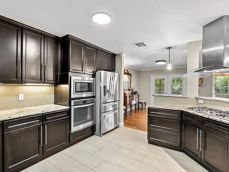 43 Hickory Oak Dr — Photo 14
