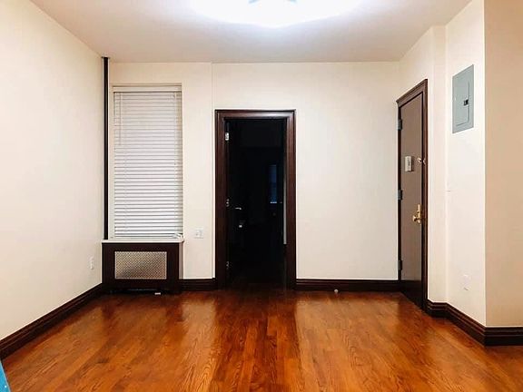 4th image of 7214 67th St #1