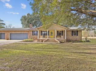 209 Courvelle Rd, Bunkie, LA 71322