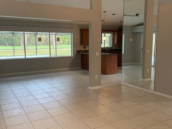 5th image of 27 Egan Dr