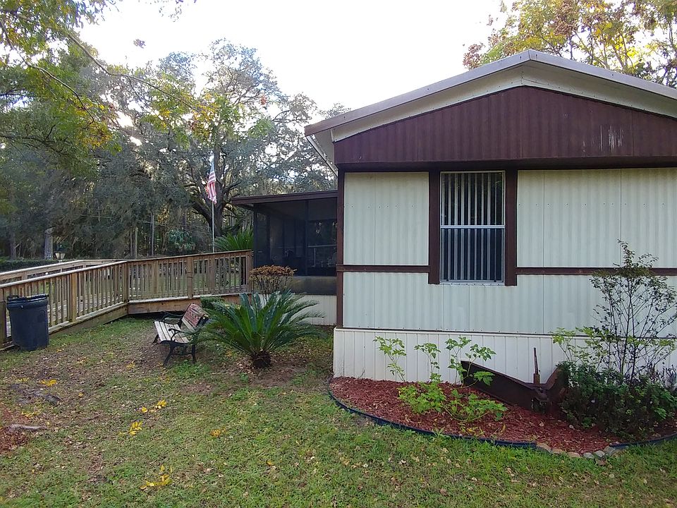 1st image of 6005 NE 35th St