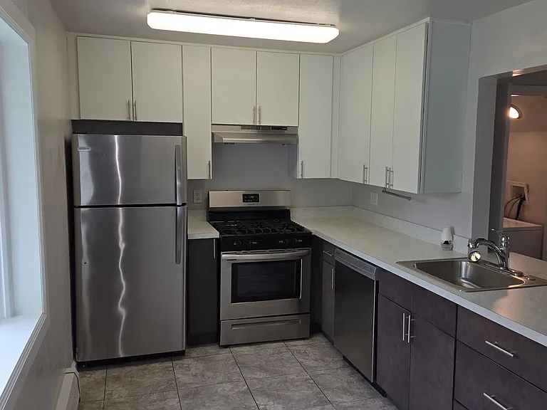 LAWRENCEVILLE GARDEN APARTMENTS AND TOWNHOMES — Photo 35