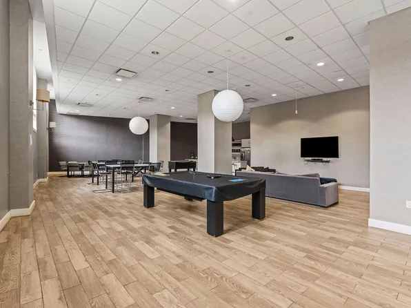 90 Bay Street Landing image 36 of 39