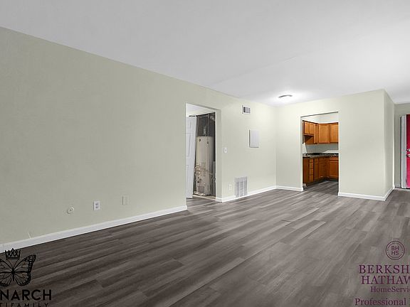 2nd image of 2033 W Broad St APT F