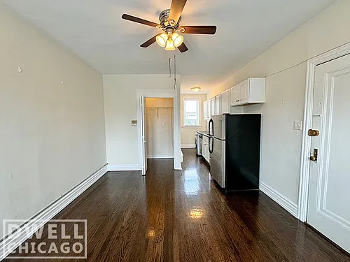 644 W Roscoe St #1N Photo 1