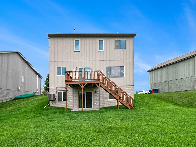 4410 Brook St — Photo 13