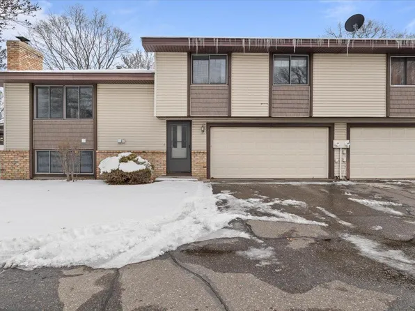 3657 Brookdale Dr N, Brooklyn Park, MN 55443