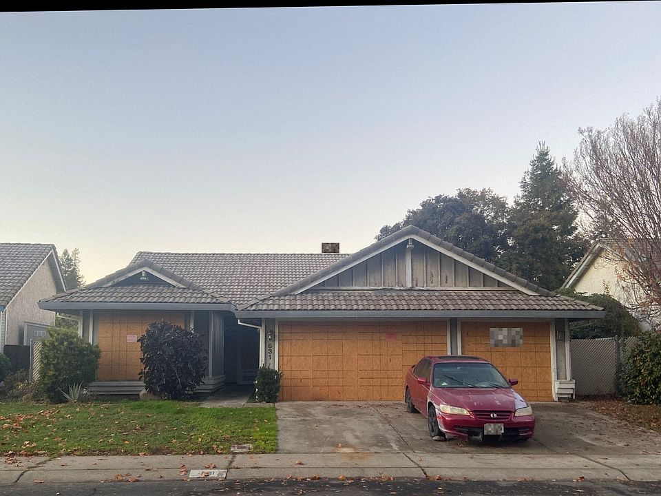 1st image of 631 Scirocco Dr