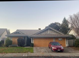 631 Scirocco Dr, Yuba City, CA 95991