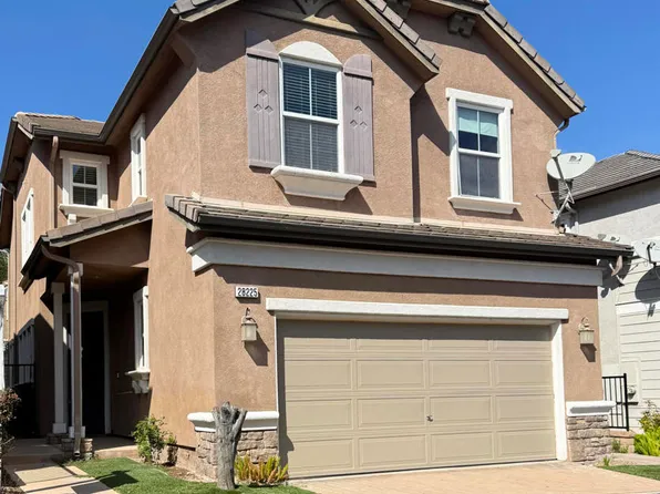 28225 Clementine Dr, Santa Clarita, CA 91350
