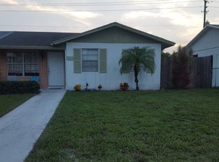 946 Sumter Rd W, West Palm Beach, FL 33415