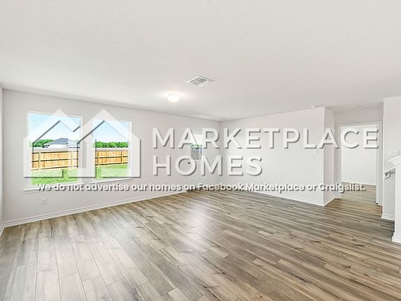 4th image of 400 Horizon Pointe
