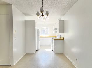 198 Camino De Vida APT D, Santa Barbara, CA 93111