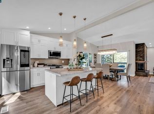 1620 Ashwood Dr, Martinez, CA 94553