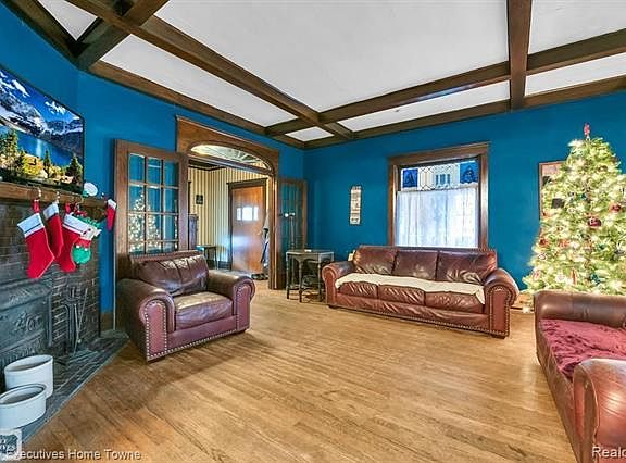 3rd image of 4031 Chandler Carsonville