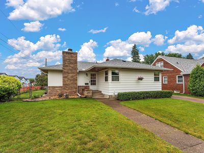 2142 Cottage Ave E, Saint Paul, MN, 55119