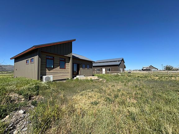 2nd image of 159 Foothill Rd
