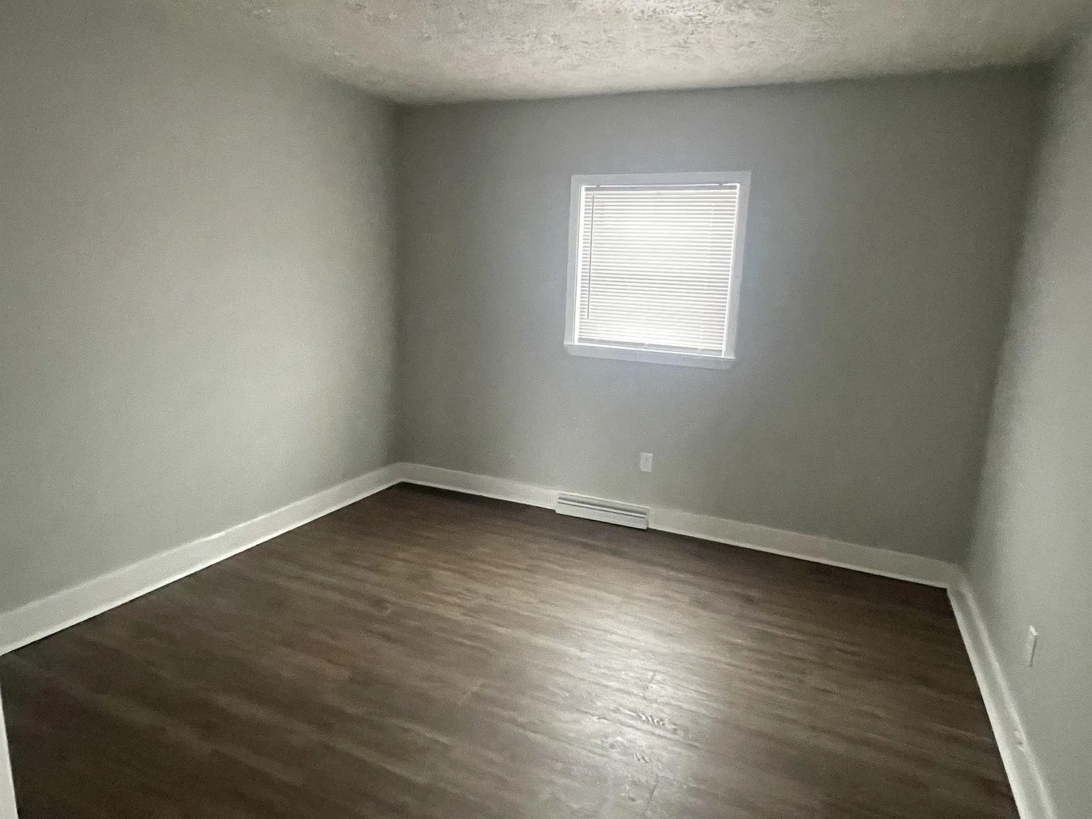 614 Park Place - 1 — Photo 3