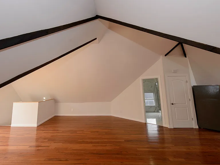 2321 S State St #3 — Photo 8