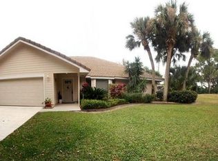 18510 Lake Bend Dr, Jupiter, FL 33458