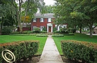 1st image of 1347 W Ann Arbor Trl