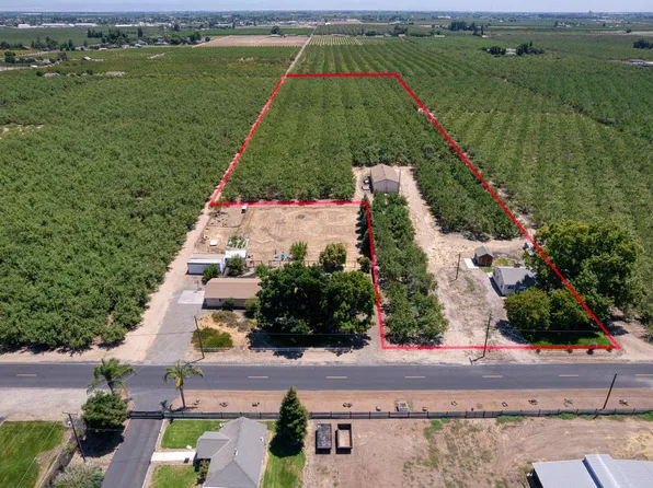 3030 Pioneer Rd, Hughson, CA 95326