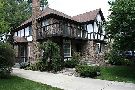 504 S Parkview Ave, Elmhurst