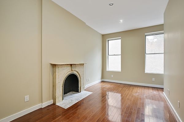 1st image of 785 Madison Ave APT 4a