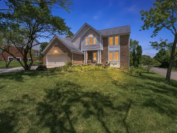 8042 Quail Meadow Ln, West Chester, OH 45069