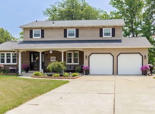 1521 W 4th St, Hobart, IN 46342