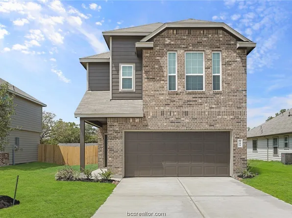 945 Harper Ln, Bryan, TX 77803