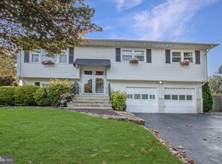 338 George Dye Rd, Hamilton, NJ 08691