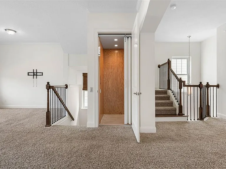 2703 Morning Light Ct — Photo 28