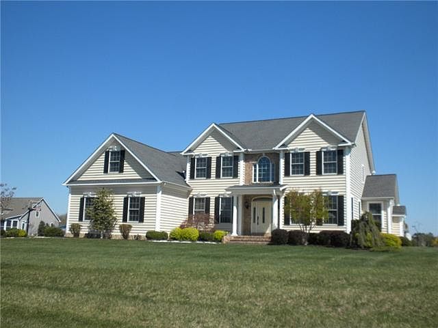 Custom 1035 Raven Cir.
