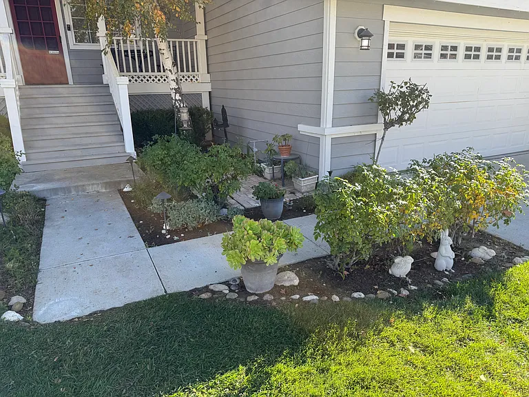 27706 Kristin Ln — Photo 12