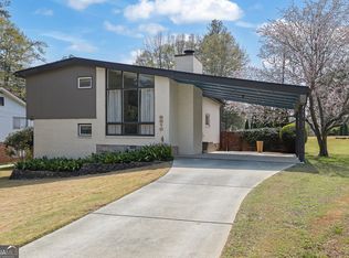 2213 Leafmore Dr, Decatur, GA 30033