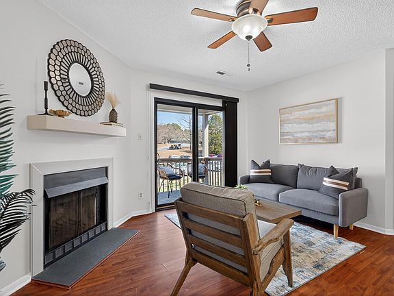 5th image of 3700 Chimney Ridge Pl APT 201