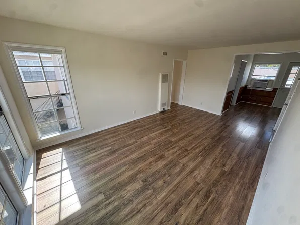 927 Belmont Ave #939, Long Beach, CA 90804