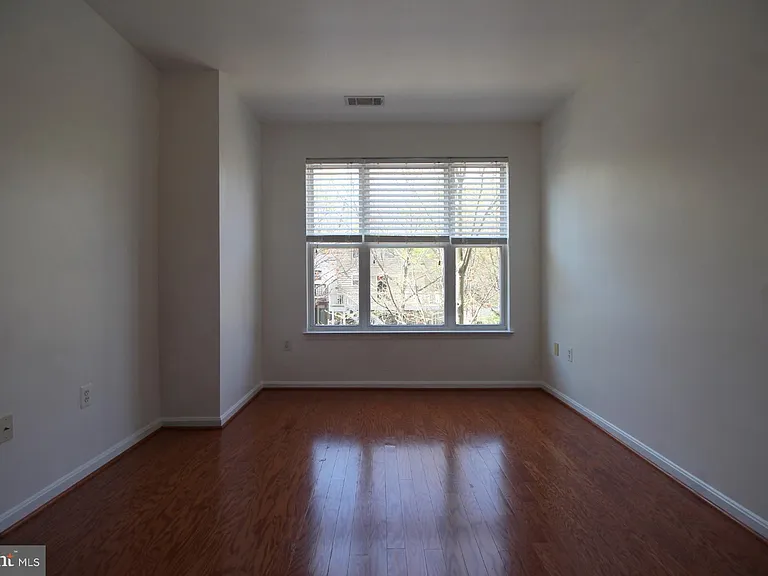 2791 Centerboro Dr #274 — Photo 5