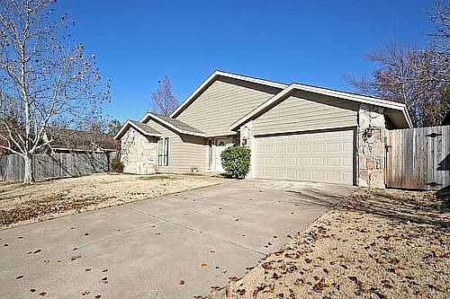 1st image of 14124 Osage Dr