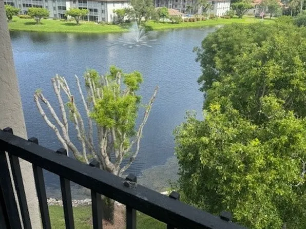 4200 Steamboat Bnd APT 506, Fort Myers, FL 33919
