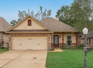359 Mousse Ruelle Dr, Shreveport, LA 71106